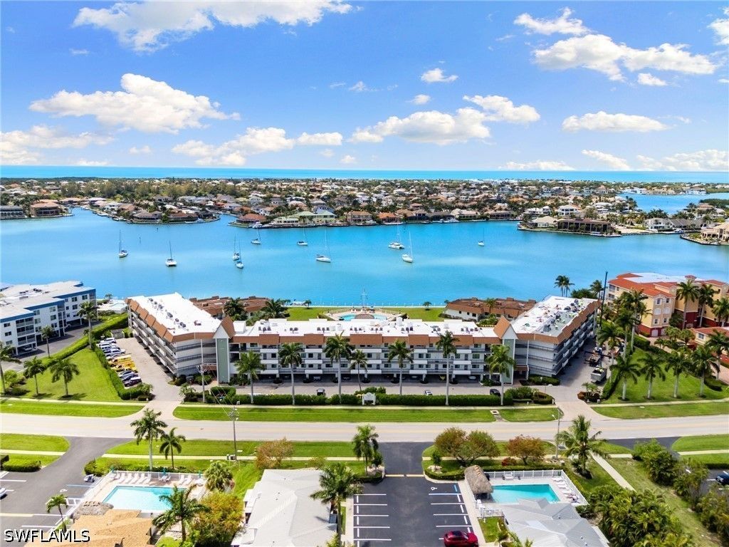 730 W Elkcam CIR 404, Marco Island, FL 34145