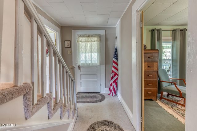 1650 Sluder Road, Shady Valley, TN 37688