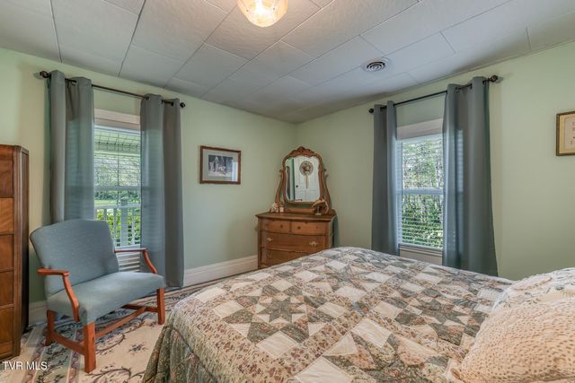 1650 Sluder Road, Shady Valley, TN 37688