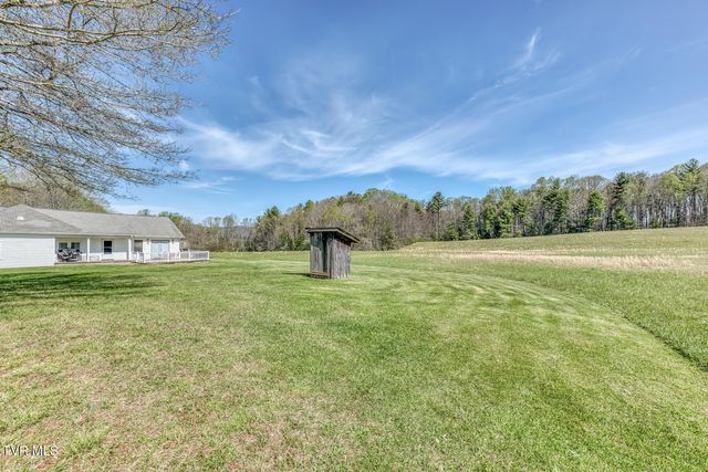 1650 Sluder Road, Shady Valley, TN 37688