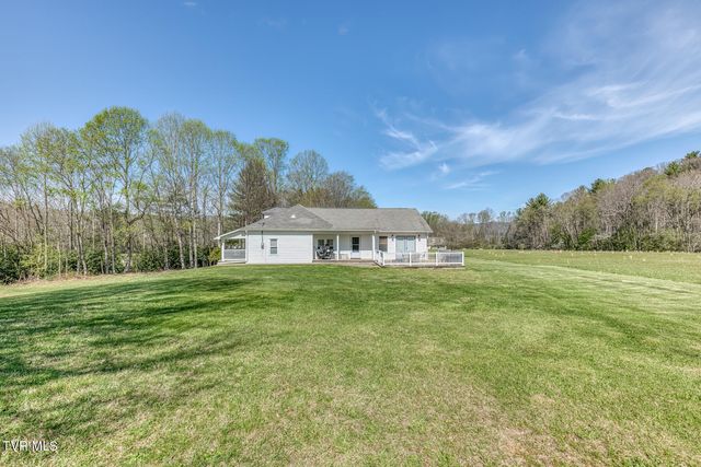 1650 Sluder Road, Shady Valley, TN 37688