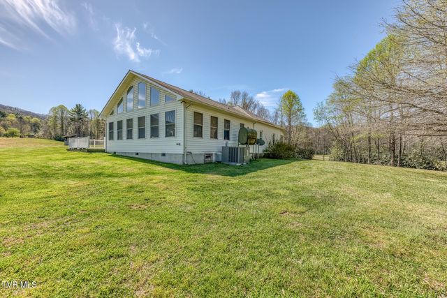 1650 Sluder Road, Shady Valley, TN 37688