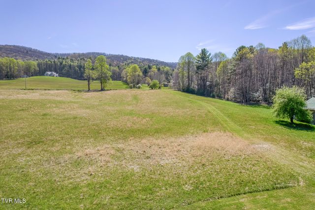 1650 Sluder Road, Shady Valley, TN 37688