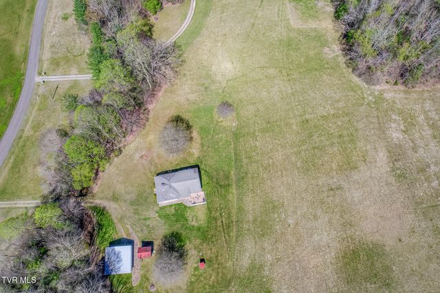 1650 Sluder Road, Shady Valley, TN 37688