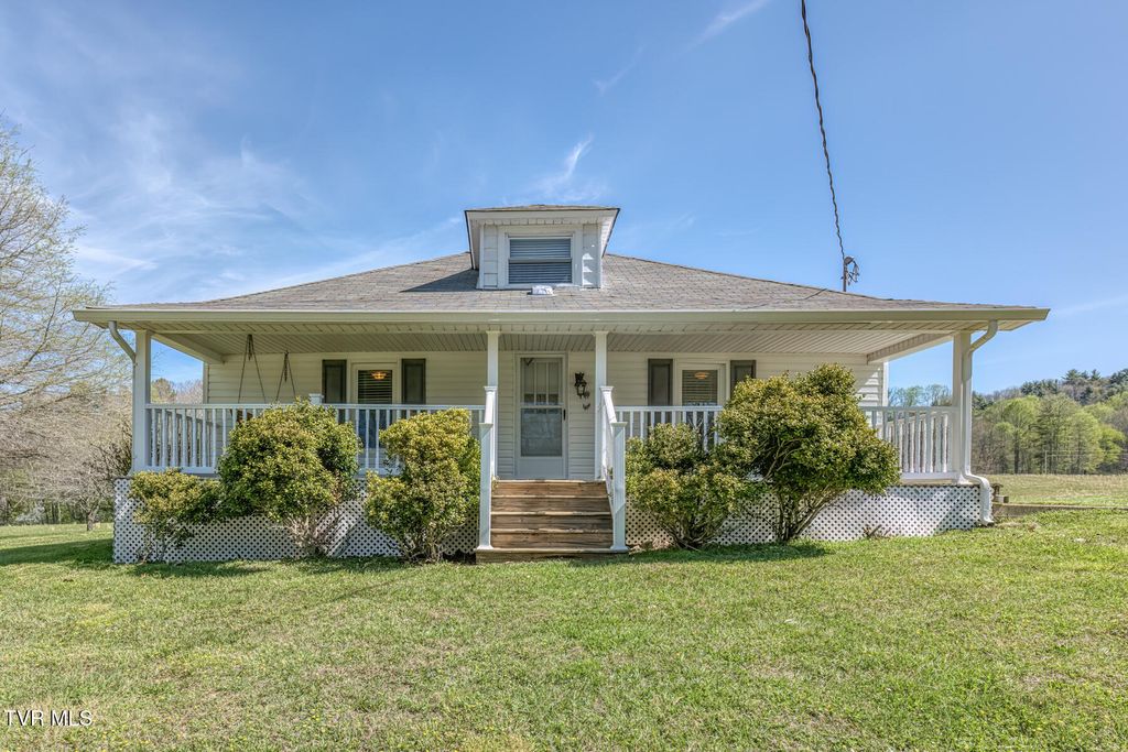 1650 Sluder Road, Shady Valley, TN 37688