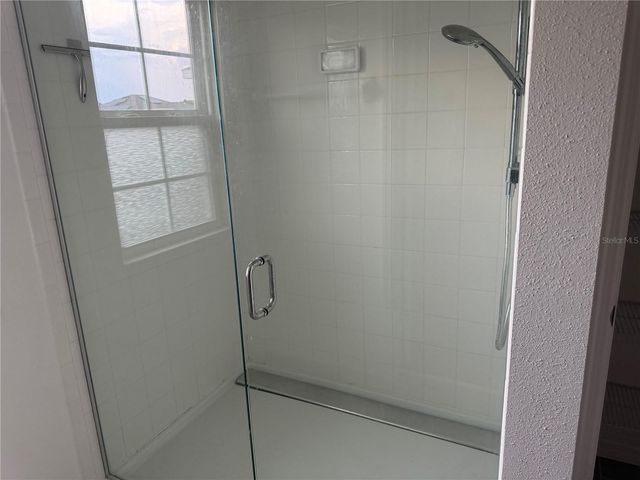 911 AVENAL LANE, Davenport, FL 33837