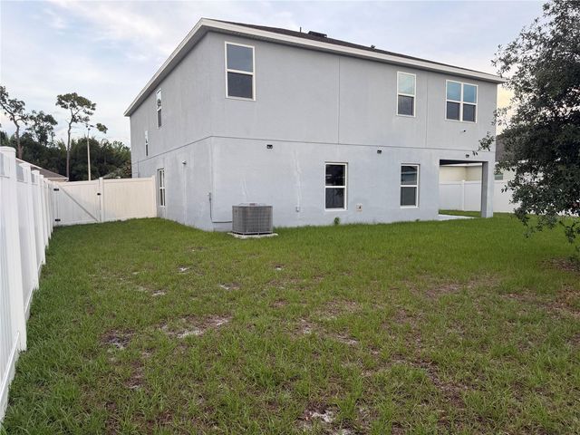 911 AVENAL LANE, Davenport, FL 33837