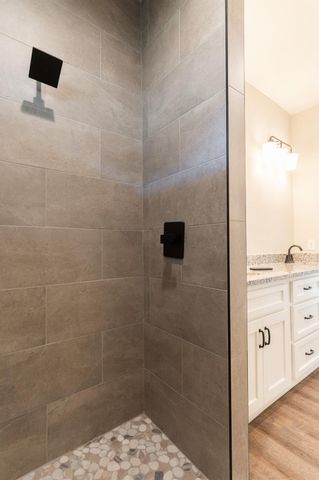 311 String Prairie WAY, Smithville, TX 78957