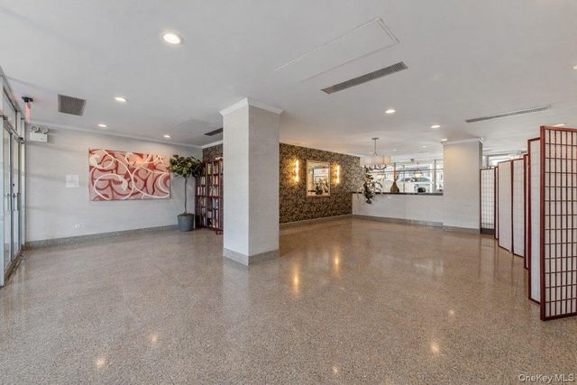 1401 Ocean Avenue 12B, Brooklyn, NY 11230