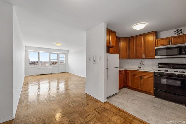 1401 Ocean Avenue 12B, Brooklyn, NY 11230