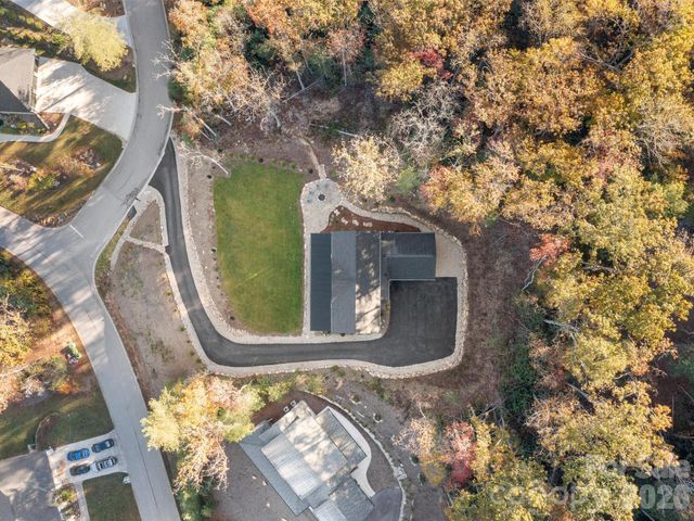 3 Erin Glen Court, Fairview, NC 28730