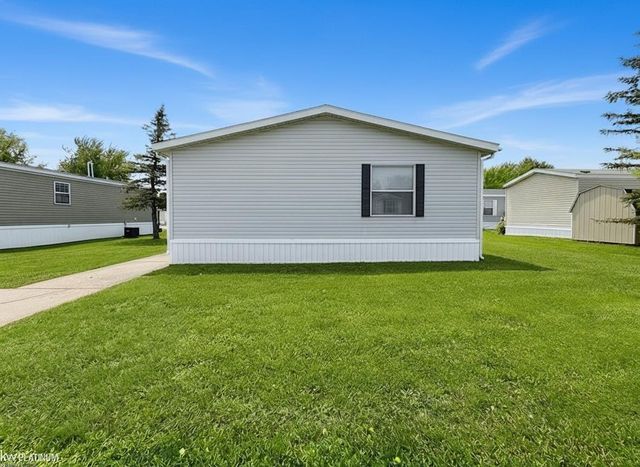 12370 Saint James Court, Romeo, MI 48065