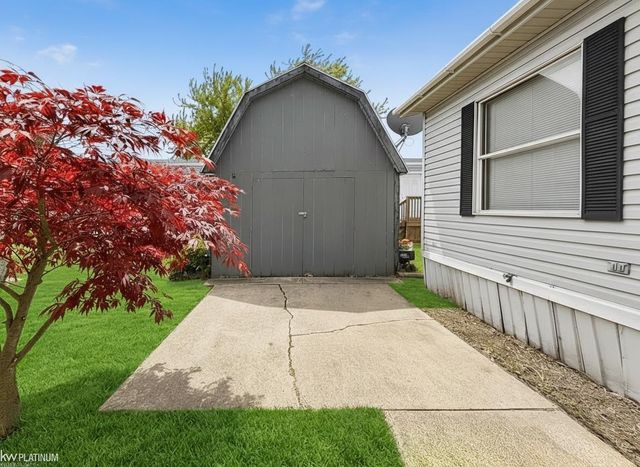 12370 Saint James Court, Romeo, MI 48065