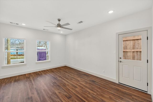 500 E Kimball Street 1, Mansfield, TX 76063