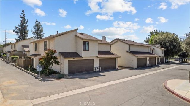 1974 E Lynwood Drive 2B, San Bernardino, CA 92404