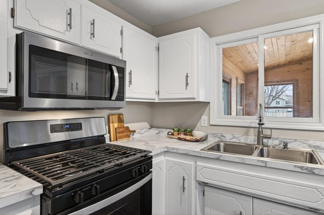 1510 Roosevelt Street, Anoka, MN 55303