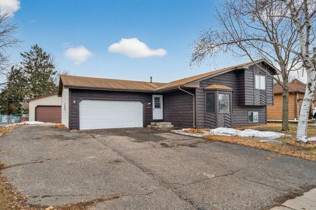 1510 Roosevelt Street, Anoka, MN 55303