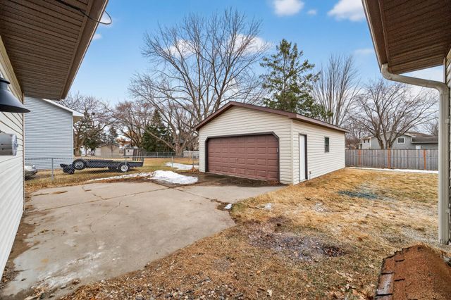 1510 Roosevelt Street, Anoka, MN 55303
