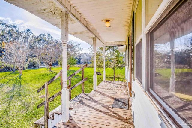 2800 Crabtree Church Rd, Molino, FL 32577