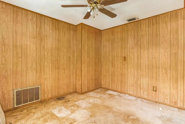 2800 Crabtree Church Rd, Molino, FL 32577