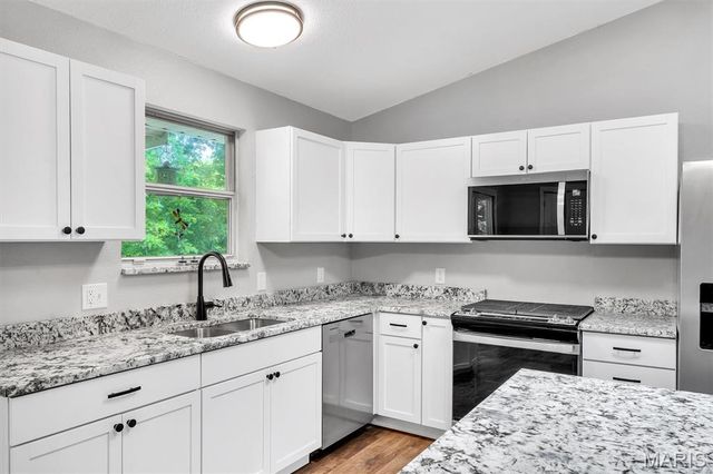 1678 Elizabeth Drive, Arnold, MO 63010