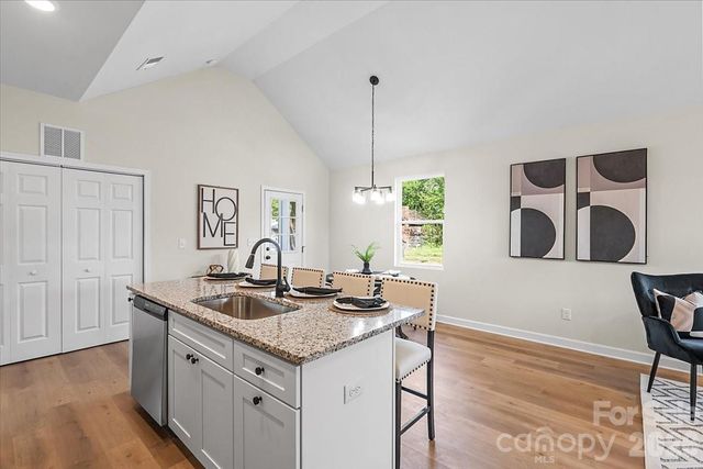 1102 W Horah Street, Salisbury, NC 28144