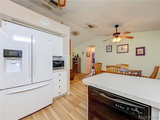 7130 S Brookwood Terrace, Floral City, FL 34436