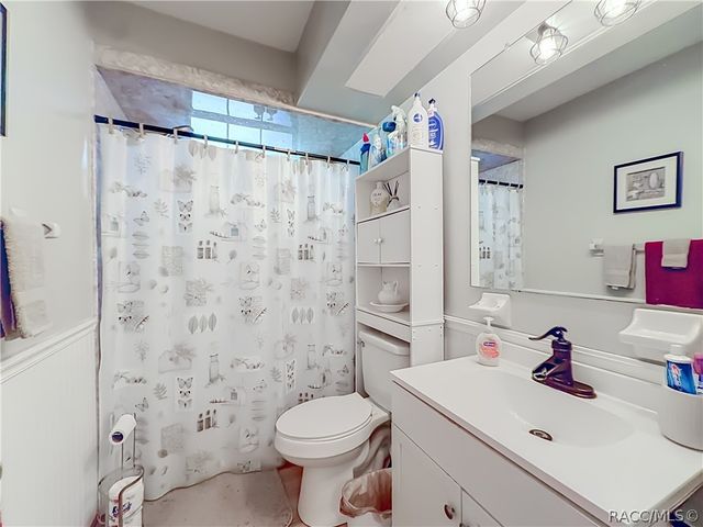 7130 S Brookwood Terrace, Floral City, FL 34436