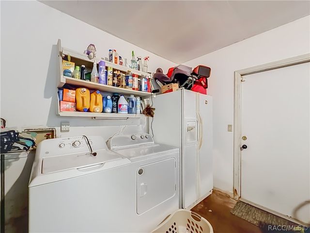 7130 S Brookwood Terrace, Floral City, FL 34436