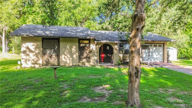 7130 S Brookwood Terrace, Floral City, FL 34436