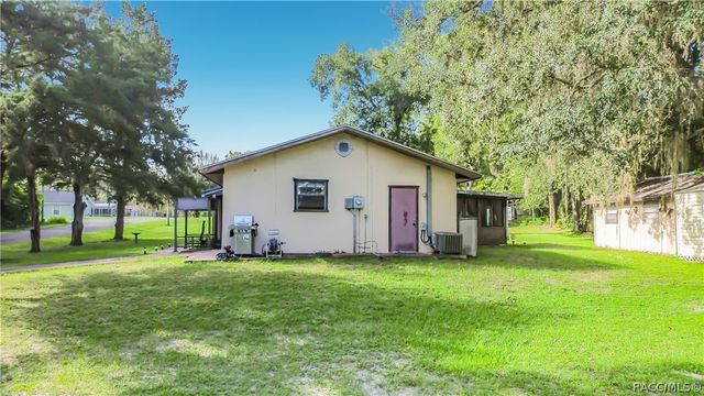 7130 S Brookwood Terrace, Floral City, FL 34436