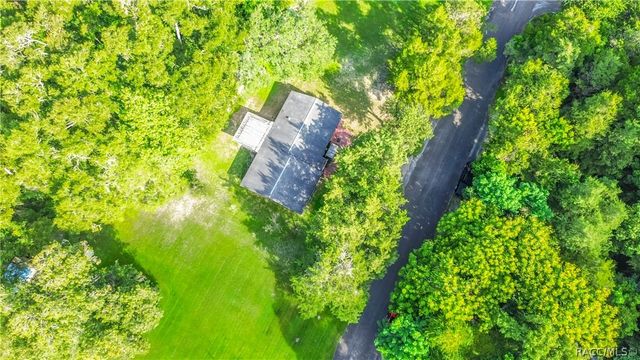 7130 S Brookwood Terrace, Floral City, FL 34436