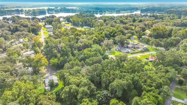 7130 S Brookwood Terrace, Floral City, FL 34436
