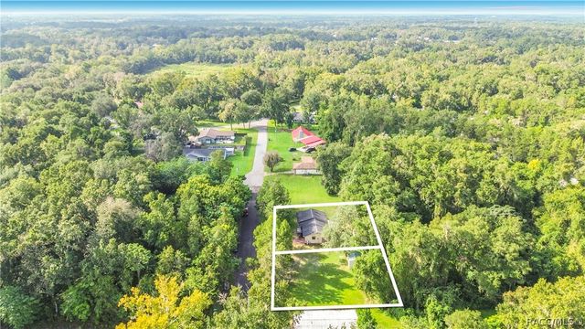 7130 S Brookwood Terrace, Floral City, FL 34436