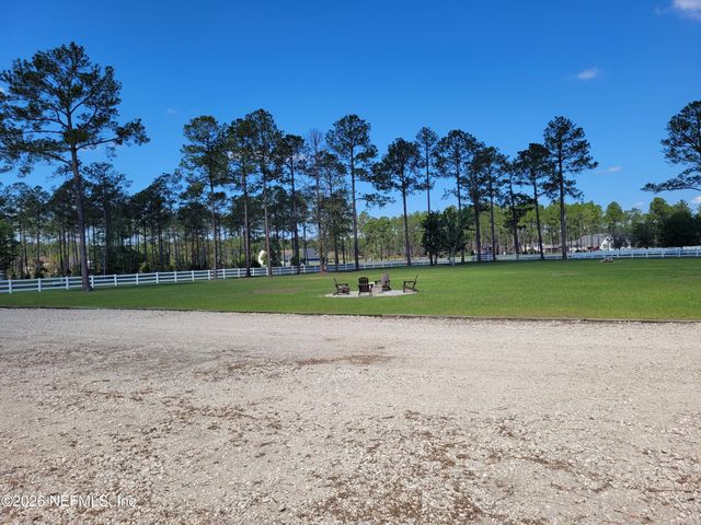 11019 DERBY CHASE Court, Jacksonville, FL 32219