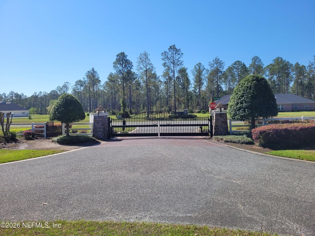 11019 DERBY CHASE Court, Jacksonville, FL 32219