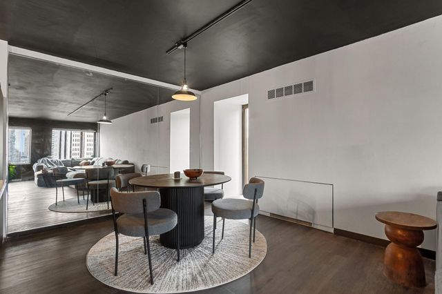 19 S 1st Street B801, Minneapolis, MN 55401