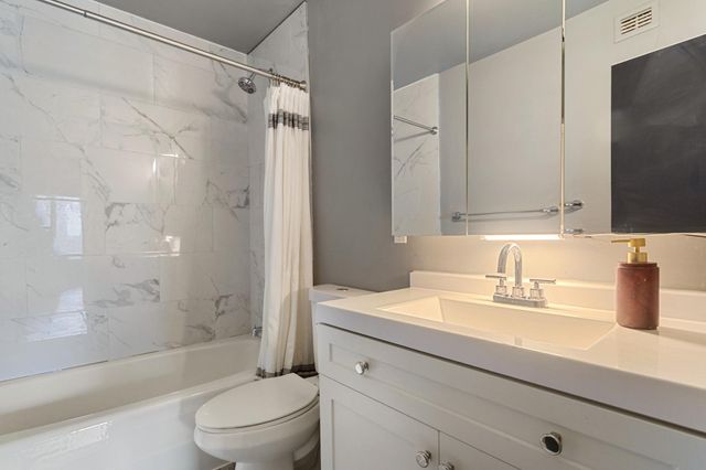 19 S 1st Street B801, Minneapolis, MN 55401