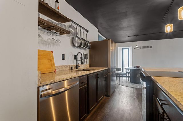 19 S 1st Street B801, Minneapolis, MN 55401