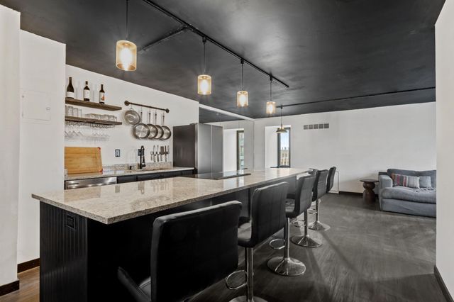 19 S 1st Street B801, Minneapolis, MN 55401