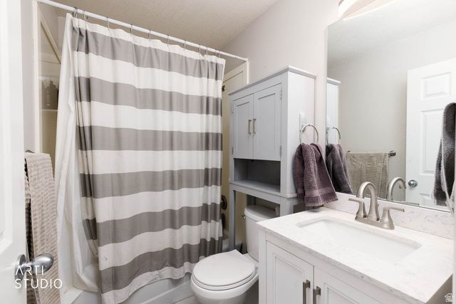 5277 S 3750 W, Roy, UT 84067