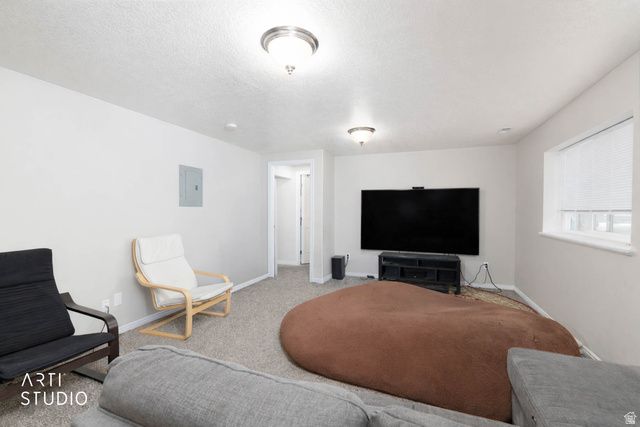 5277 S 3750 W, Roy, UT 84067