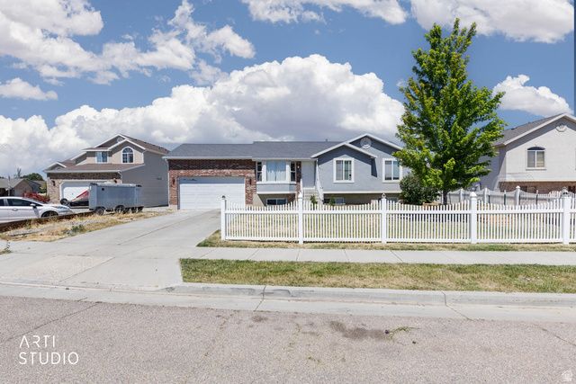 5277 S 3750 W, Roy, UT 84067