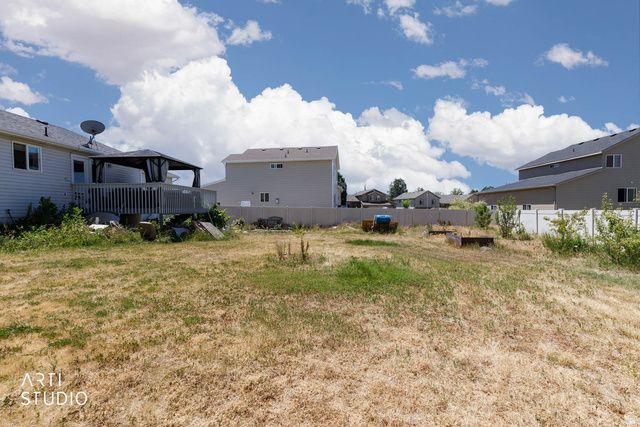 5277 S 3750 W, Roy, UT 84067