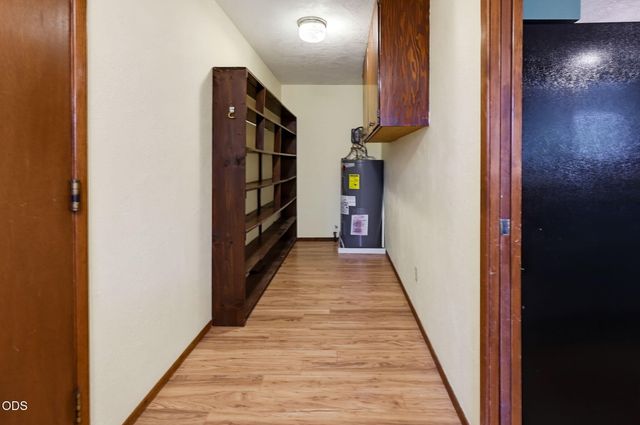 2354 Green Meadows Way, Ashland, OR 97520