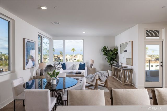 414 Main Street 420, Huntington Beach, CA 92648