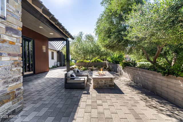 4535 N 49TH Place, Phoenix, AZ 85018