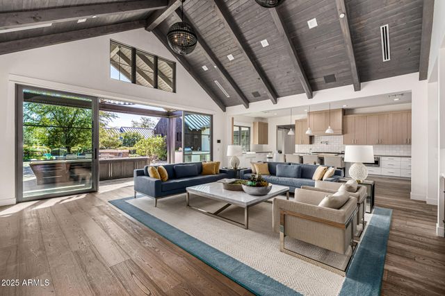 4535 N 49TH Place, Phoenix, AZ 85018