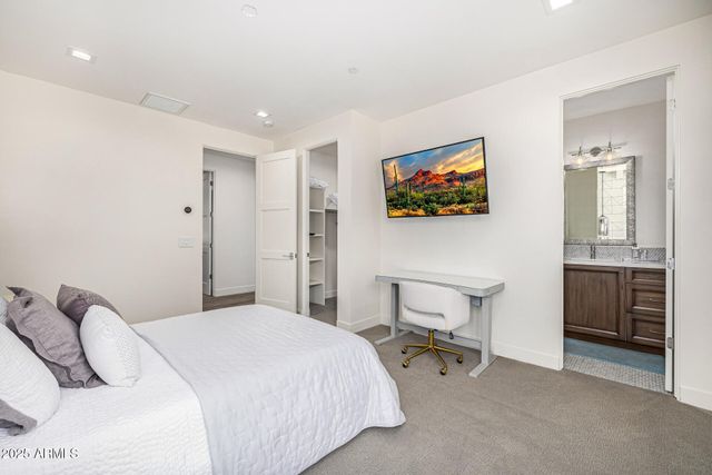 4535 N 49TH Place, Phoenix, AZ 85018