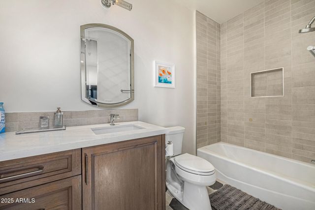 4535 N 49TH Place, Phoenix, AZ 85018